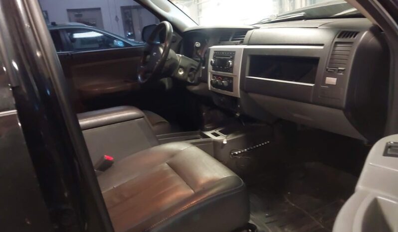 
								2008 Dodge Dakota full									