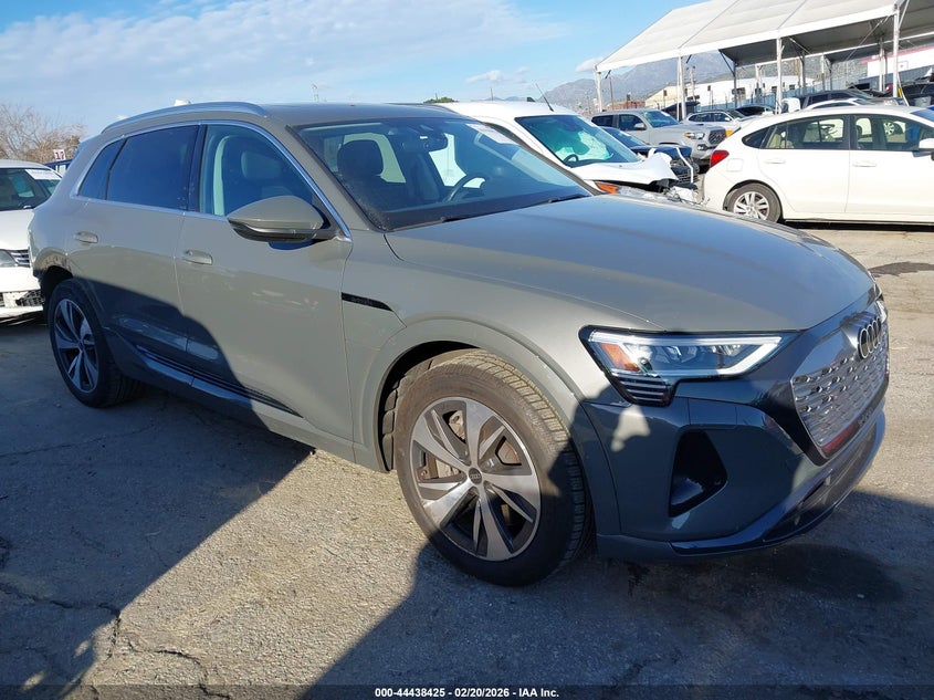 2024 Audi Q8