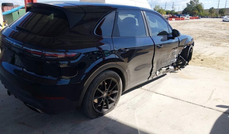 
								2019 Porsche Cayenne full									
