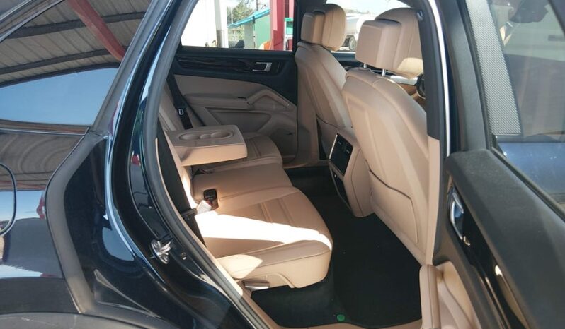 
								2019 Porsche Cayenne full									