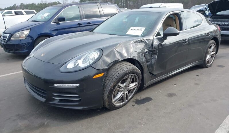 
								2016 Porsche Panamera full									