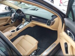 
										2016 Porsche Panamera full									