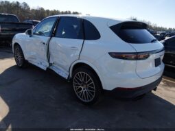 
										2023 Porsche Cayenne full									