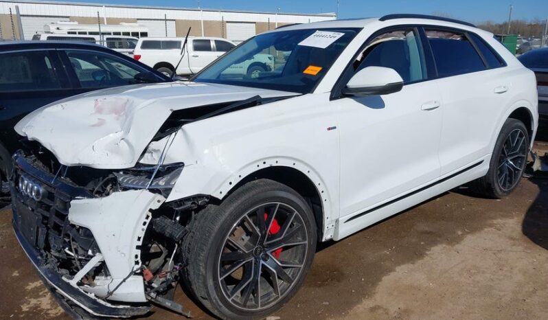 
								2023 Audi Q8 full									