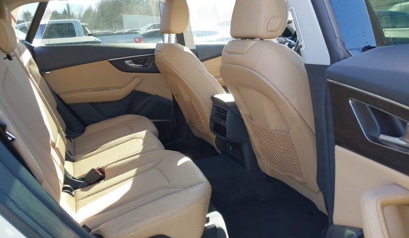 
								2023 Audi Q8 full									