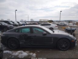 
										2022 Porsche Panamera full									