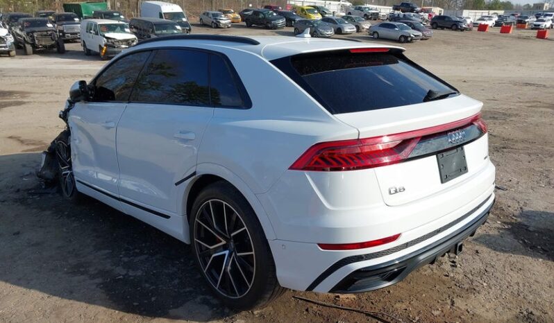 
								2020 Audi Q8 full									