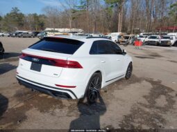 
										2020 Audi Q8 full									