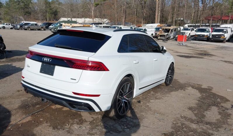 
								2020 Audi Q8 full									