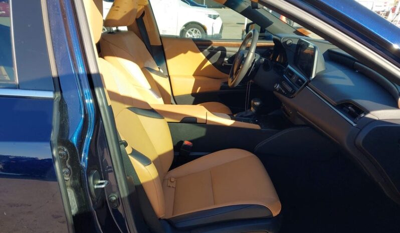 
								2022 Lexus Es 350 full									