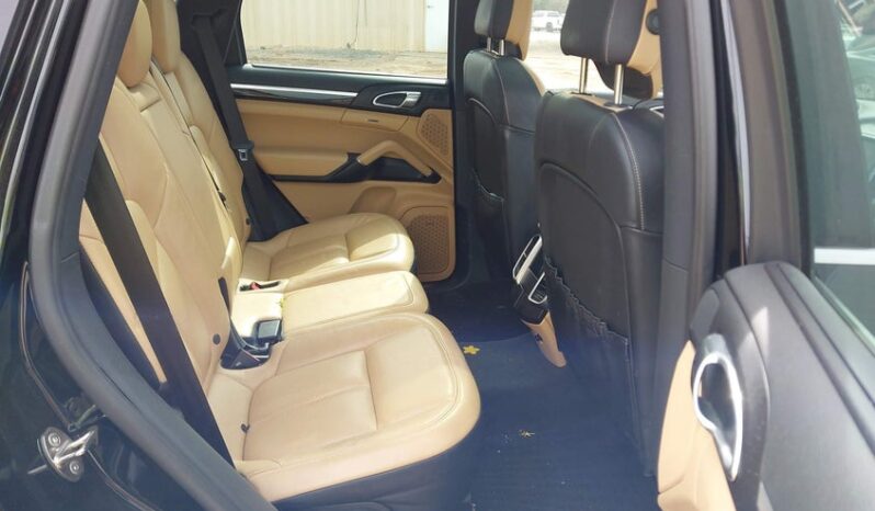 
								2016 Porsche Cayenne full									