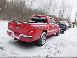 
										2005 Dodge Dakota full									