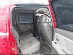 
										2005 Dodge Dakota full									