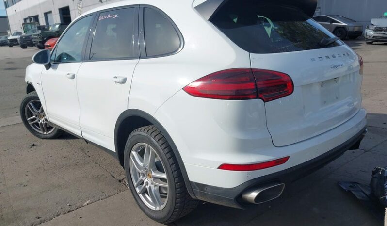 
								2016 Porsche Cayenne full									