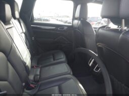 
										2016 Porsche Cayenne full									
