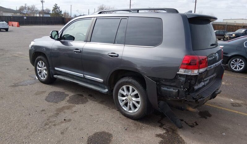 
								2017 Toyota Land cruiser full									