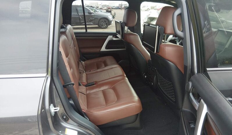 
								2017 Toyota Land cruiser full									