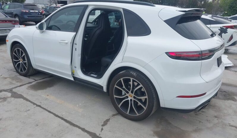 
								2019 Porsche Cayenne full									