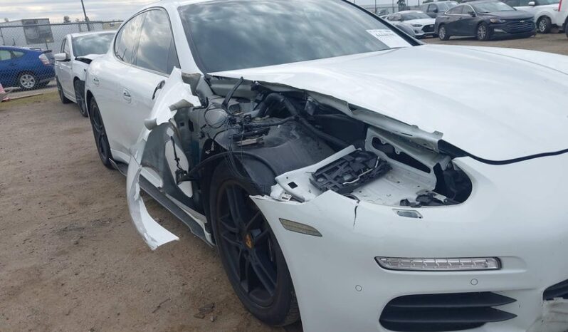 
								2016 Porsche Panamera full									
