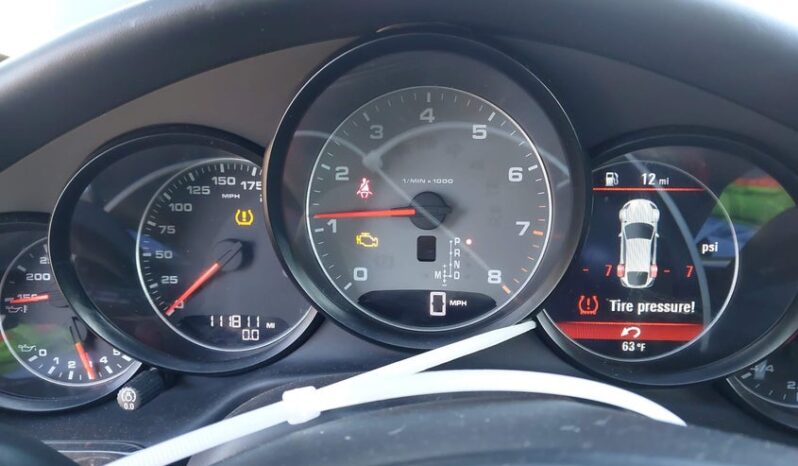 
								2012 Porsche Panamera full									