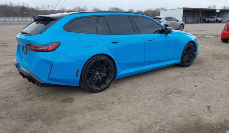
								2026 BMW M5 full									