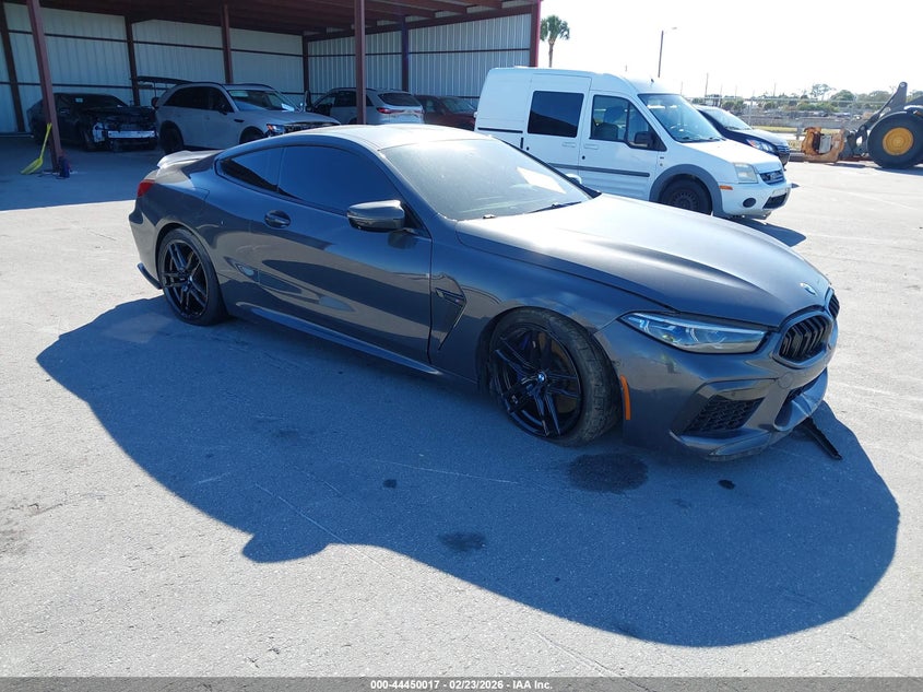 2020 BMW M8