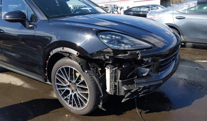
								2020 Porsche Cayenne full									