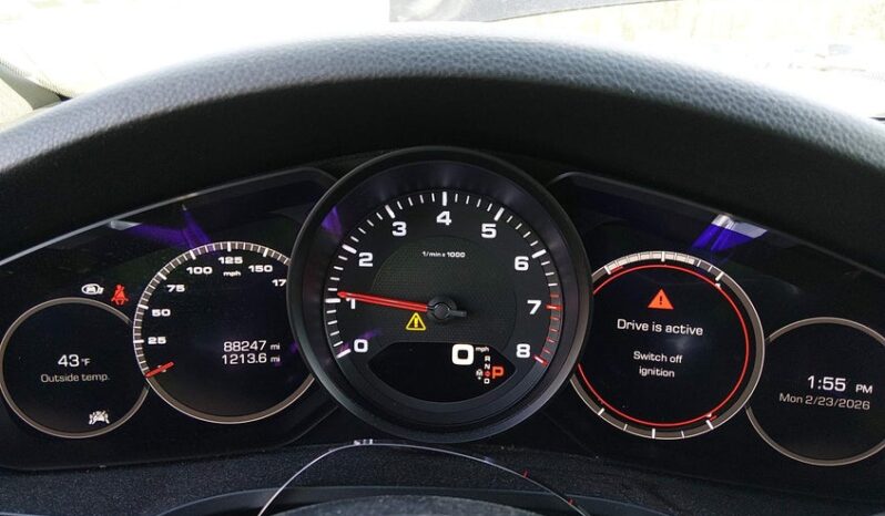 
								2020 Porsche Cayenne full									