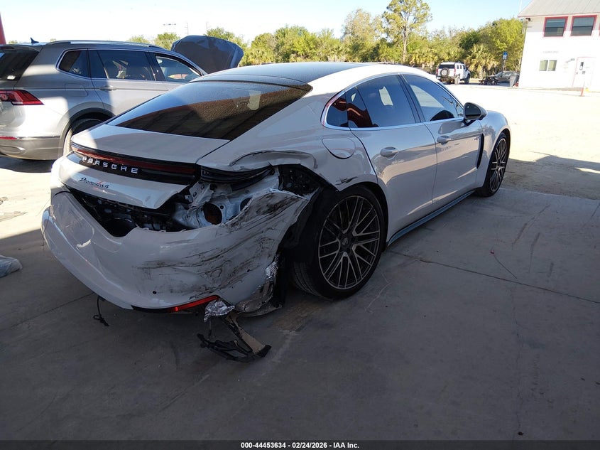 2025 Porsche Panamera