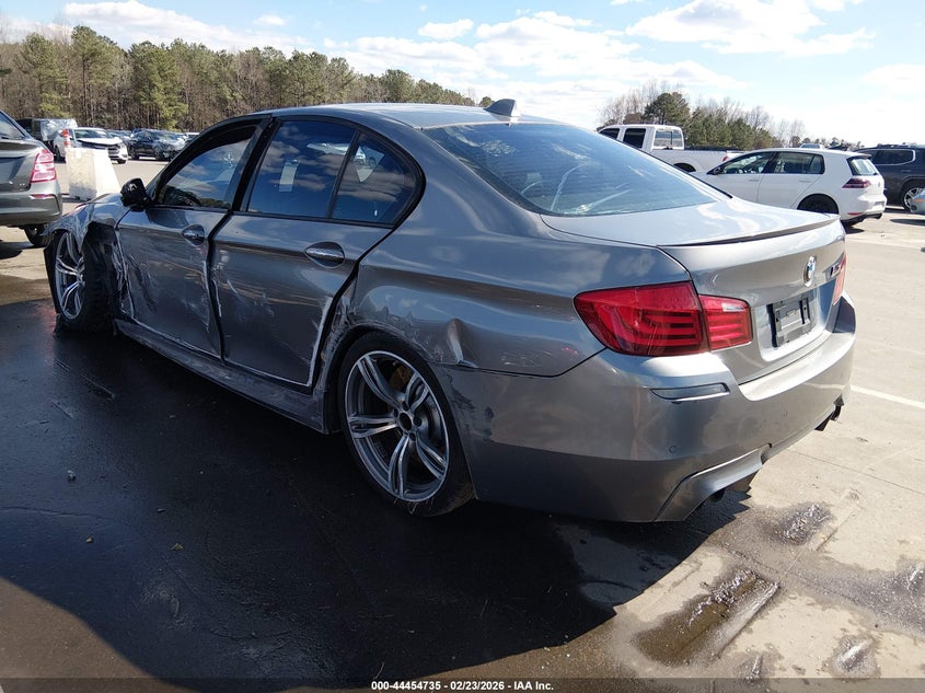 2013 BMW M5