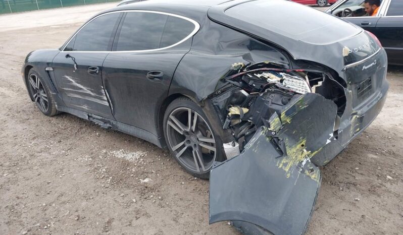 
								2013 Porsche Panamera full									