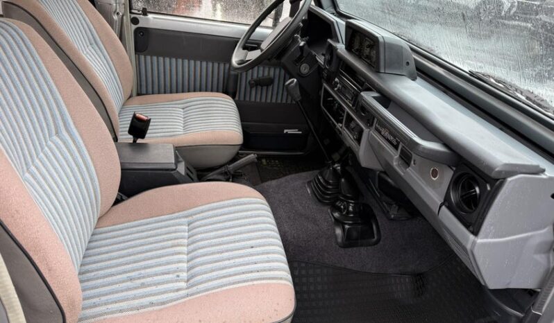 
								1989 Toyota Land cruiser full									