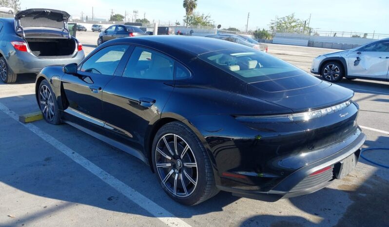 
								2024 Porsche Taycan full									