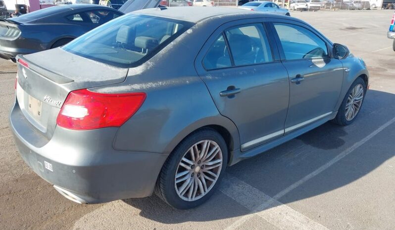 
								2012 Suzuki Kizashi full									