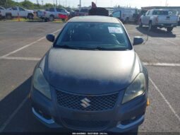 
										2012 Suzuki Kizashi full									