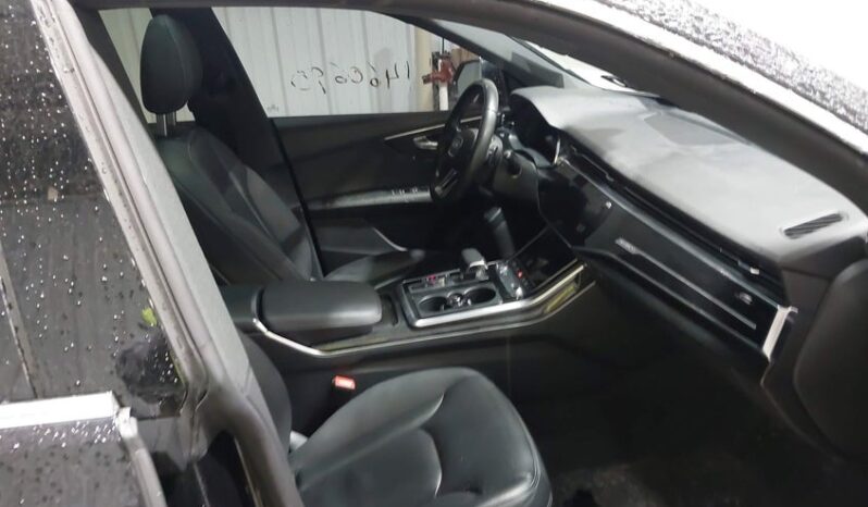 
								2019 Audi Q8 full									