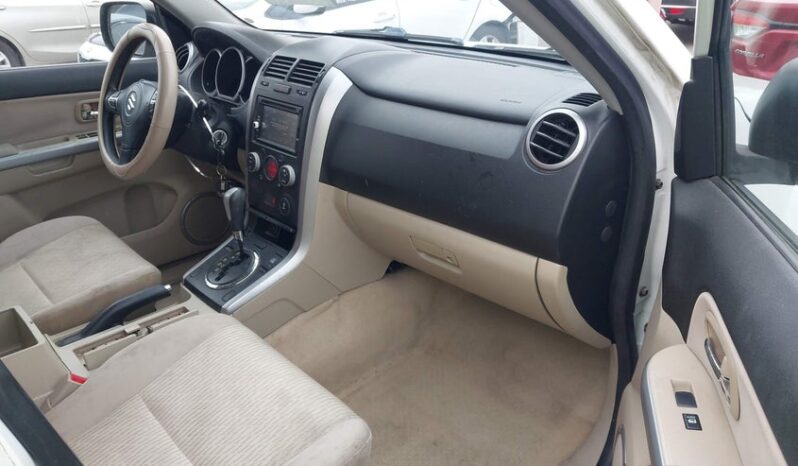 
								2013 Suzuki Grand vitara full									
