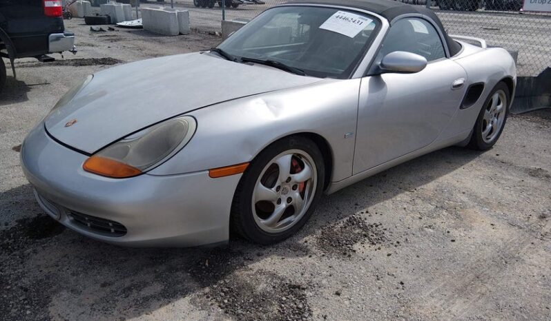 
								2000 Porsche Boxster full									
