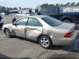 
										1997 Lexus Es 300 full									