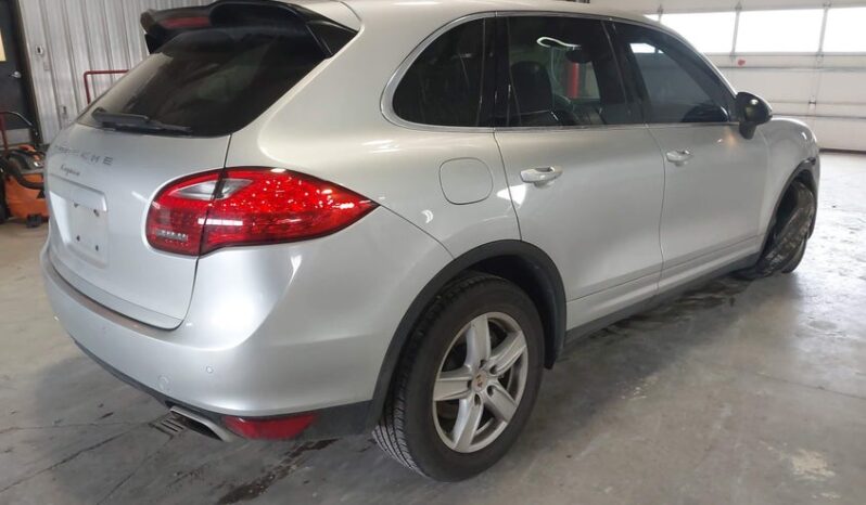 
								2012 Porsche Cayenne full									