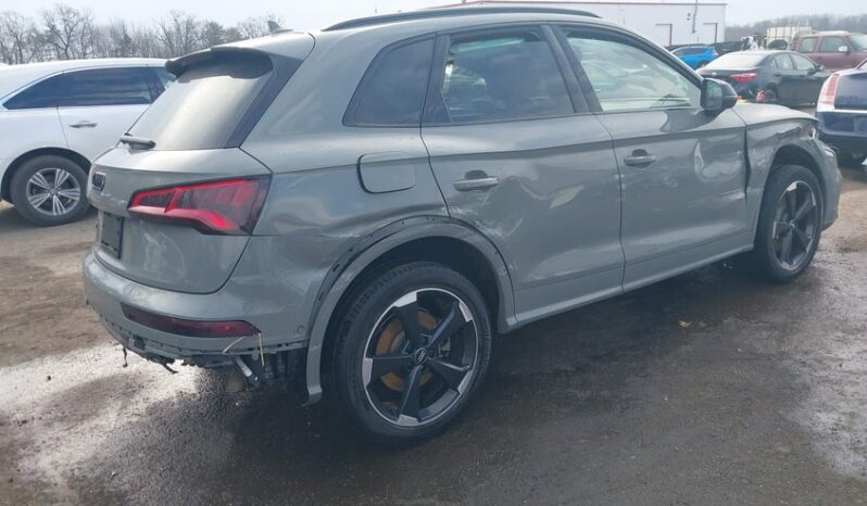 
								2019 Audi Sq5 full									