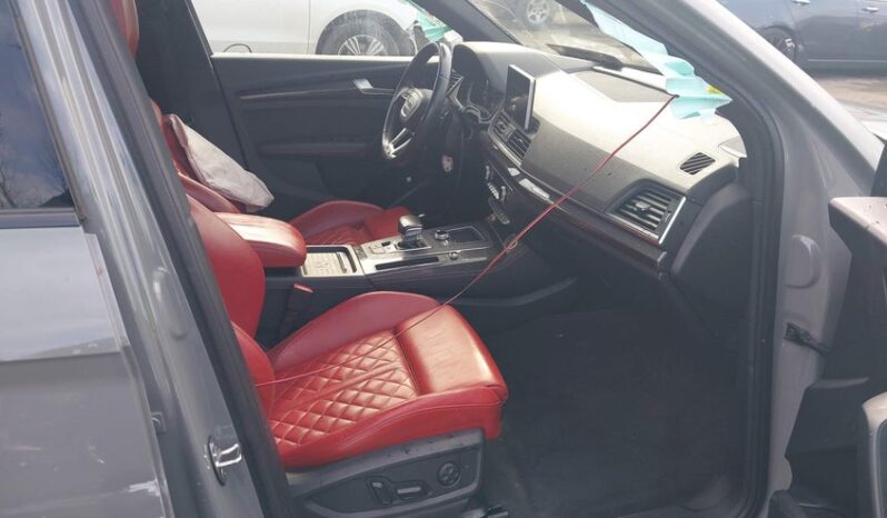 
								2019 Audi Sq5 full									