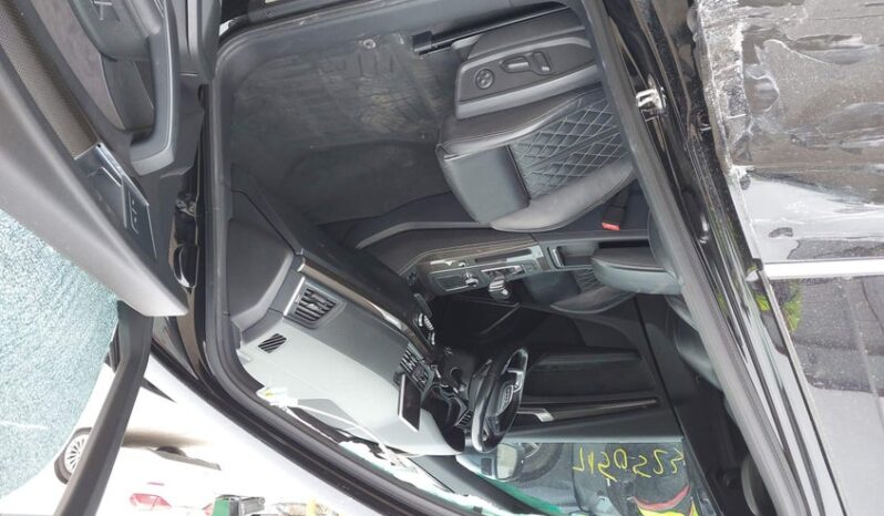 
								2018 Audi Sq5 full									