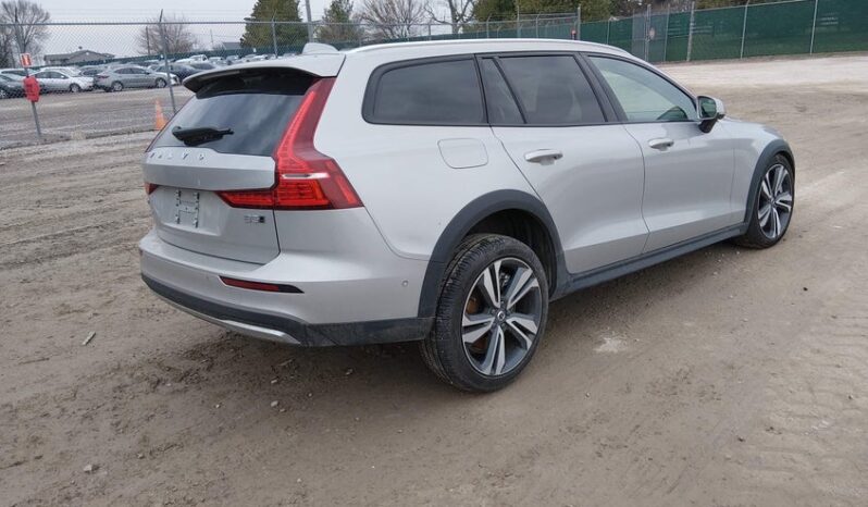 
								2025 Volvo V60 cross country full									