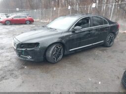 
										2013 Volvo S80 full									