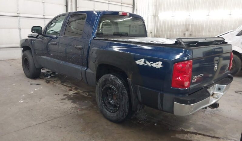 
								2005 Dodge Dakota full									
