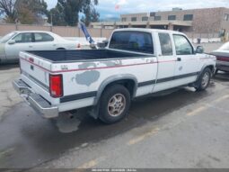 
										1995 Dodge Dakota full									