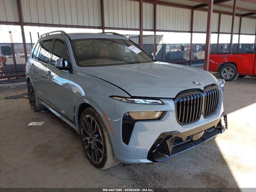 2026 BMW X7