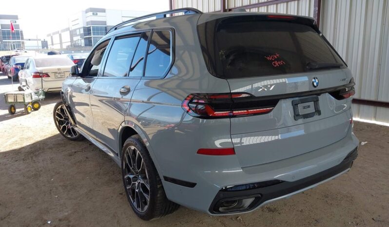 
								2026 BMW X7 full									