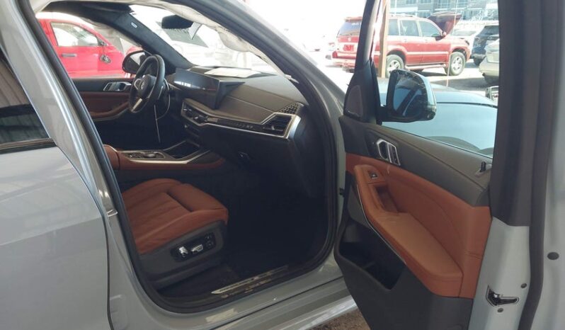 
								2026 BMW X7 full									